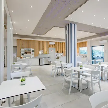 Club Zante Plaza Отель 3*