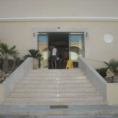 Club Zante Plaza Hotel 3*