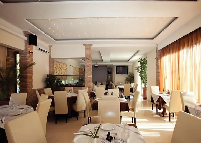 Hotel Club Zante Plaza 3*