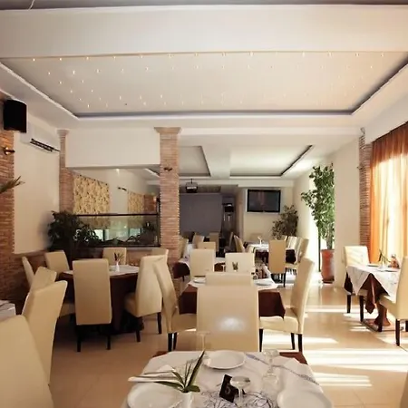 Hotel Club Zante Plaza 3*