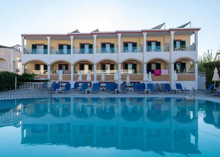 Club Zante Plaza Hotel 3*